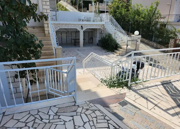 Haus Am Trogir, Mala Mora Appartement *