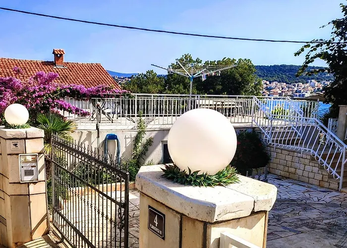 Appartement Haus Am Trogir, Mala Mora *
